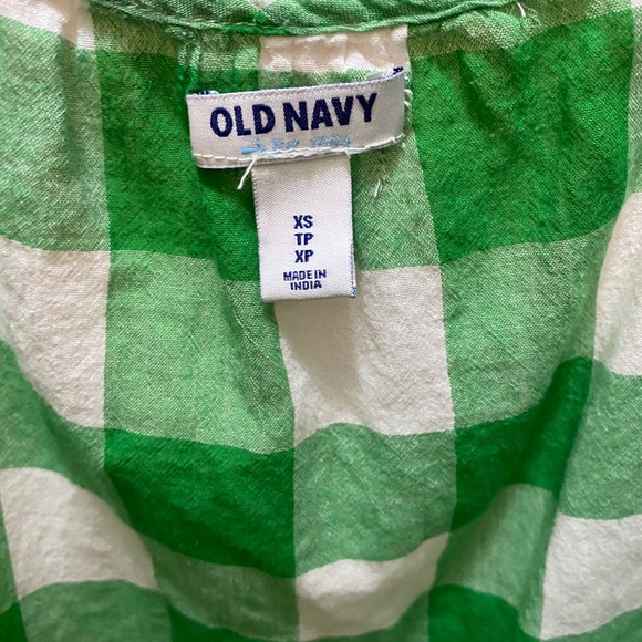 Old Navy gingham tank size XS - Picture 4 of 4